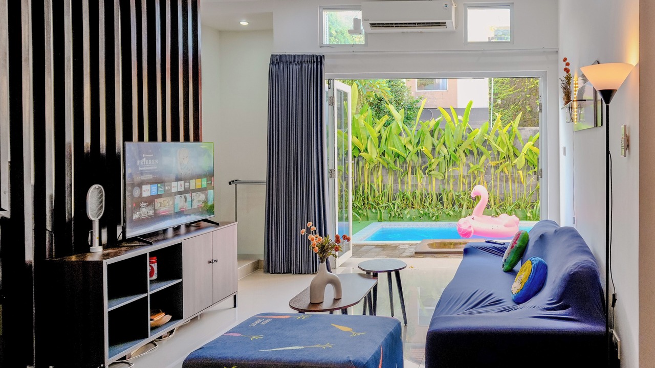 Photo of Livingroom in Sunset Road