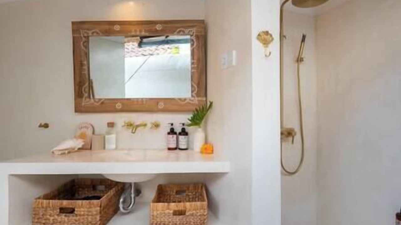 Photo of Bathroom in Dyanapura