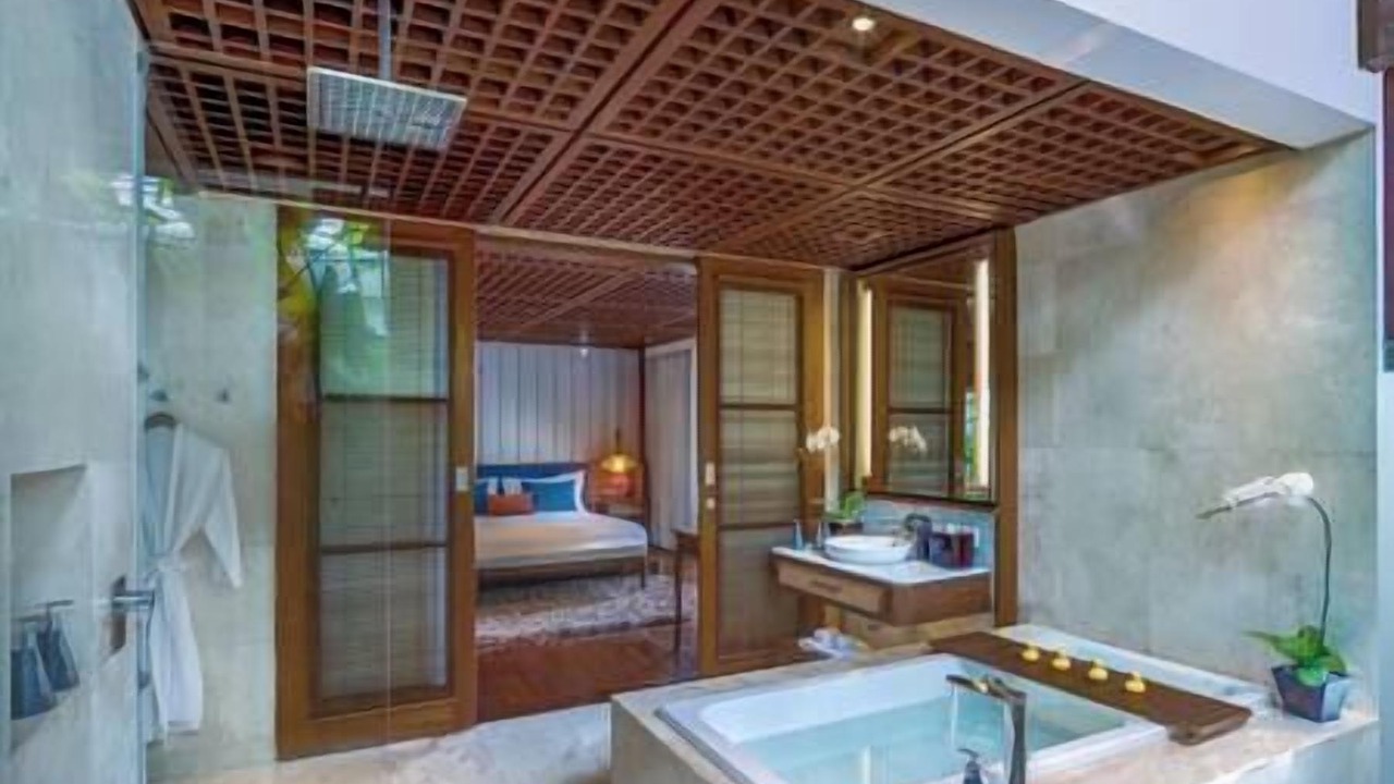 Photo of Bathroom in Petitenget