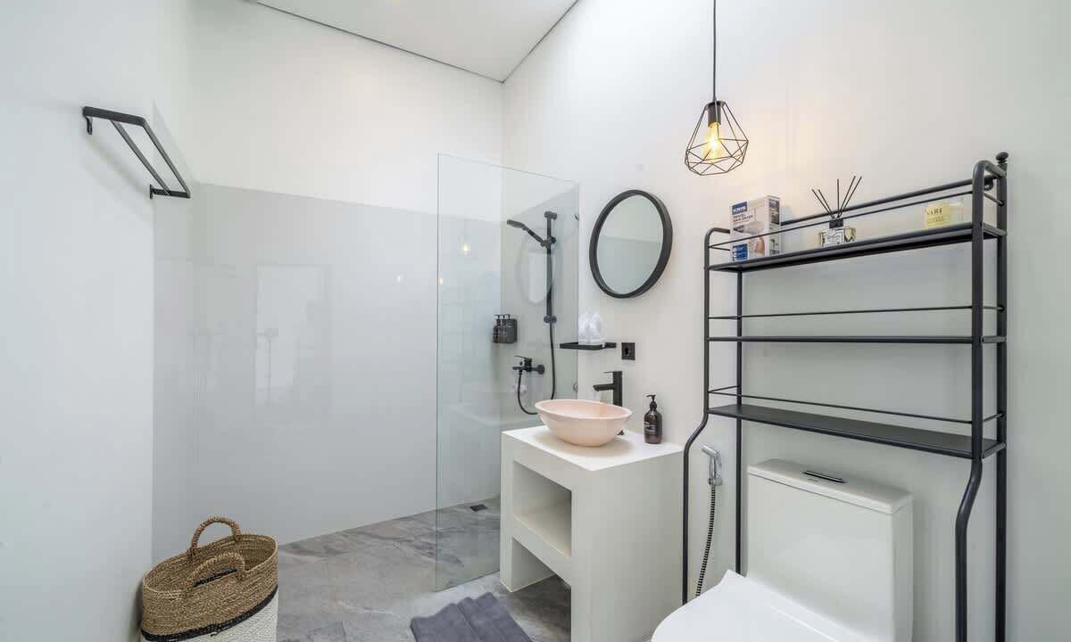 Photo of Bathroom in Petulu