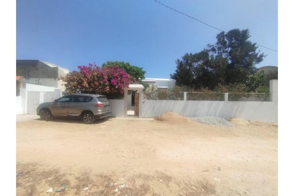 Photo of Outdoor in Eastern Hawaria