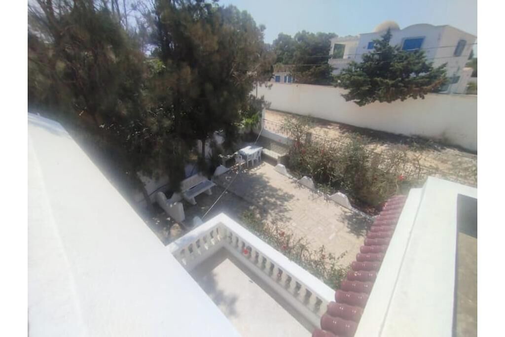 Photo of Patio Balcony in Eastern Hawaria