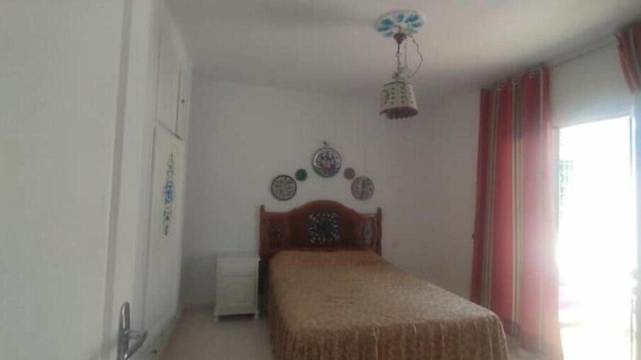 Photo of Bedroom in Eastern Hawaria