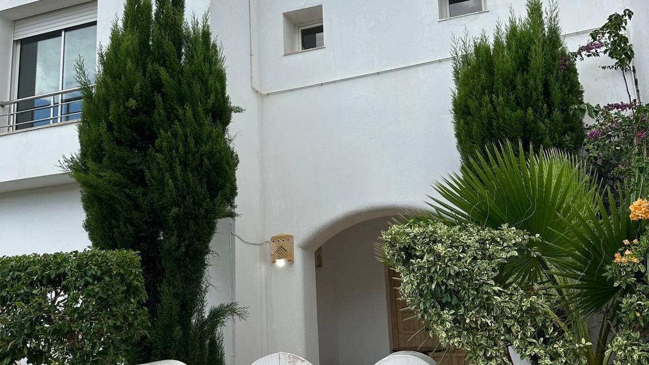 Photo of Outdoor in Yasmine