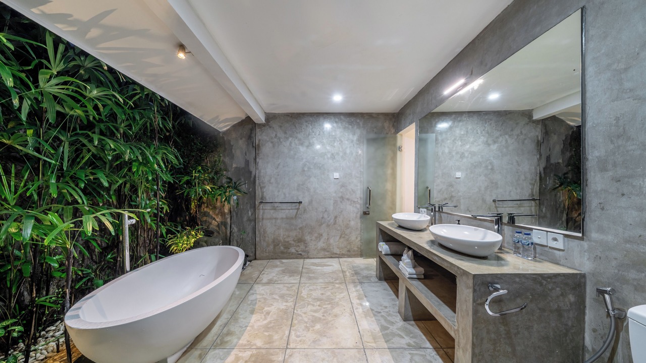 Photo of Bathroom in Central Seminyak
