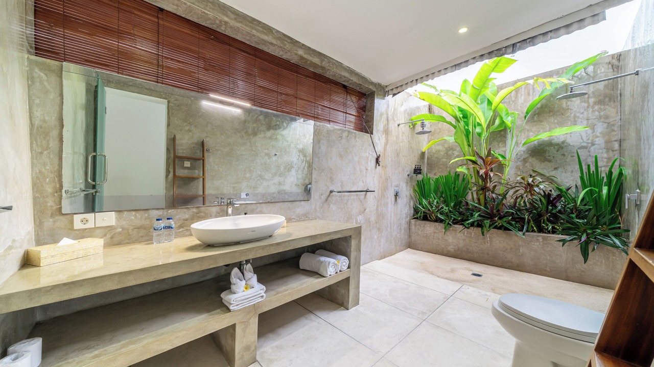 Photo of Bathroom in Central Seminyak