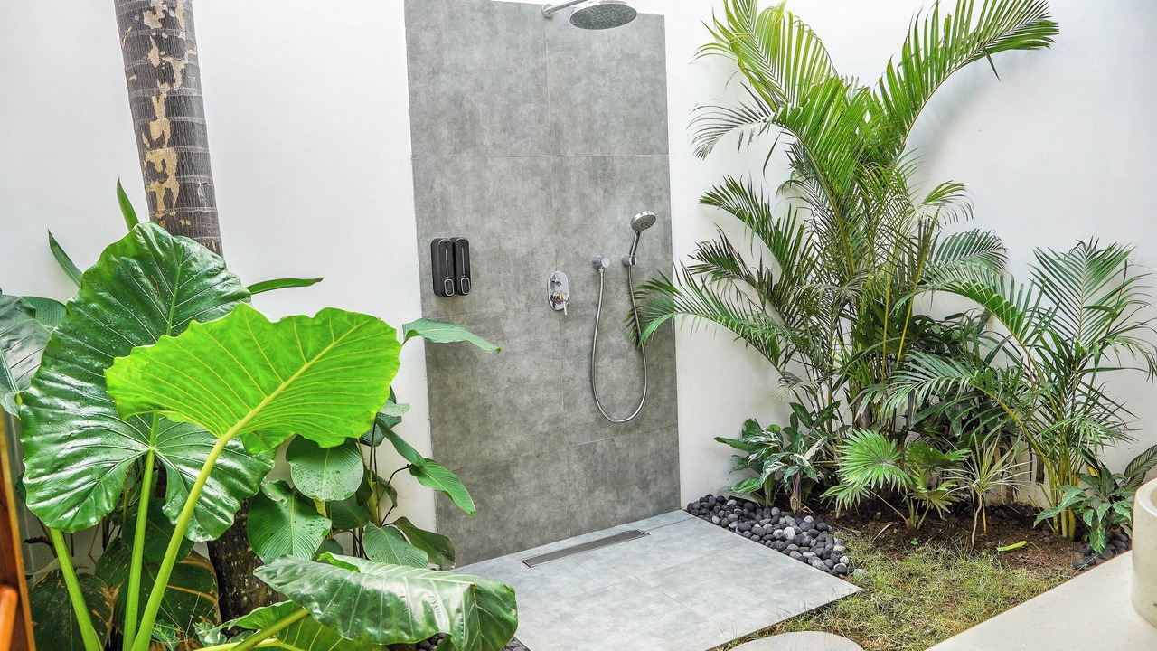 Photo of Bathroom in Kedewatan