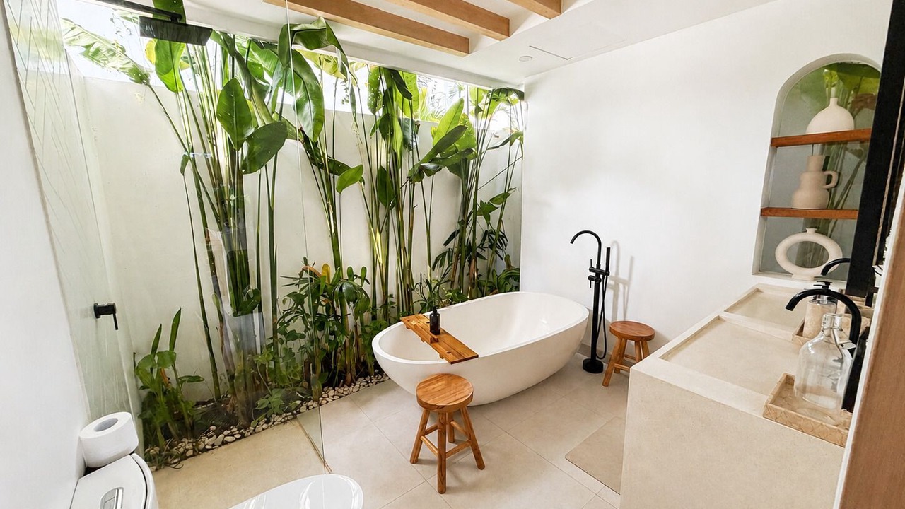 Photo of Bathroom in Cemagi