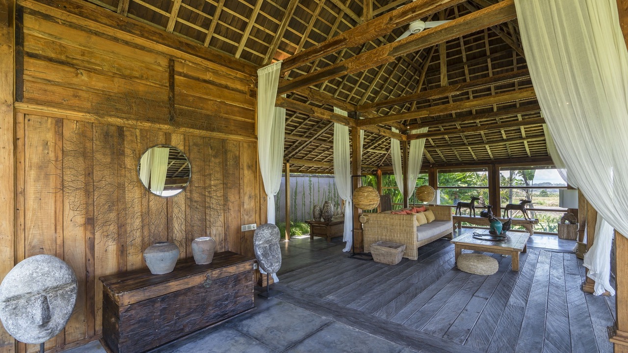 Photo of Livingroom in East Selemadeg