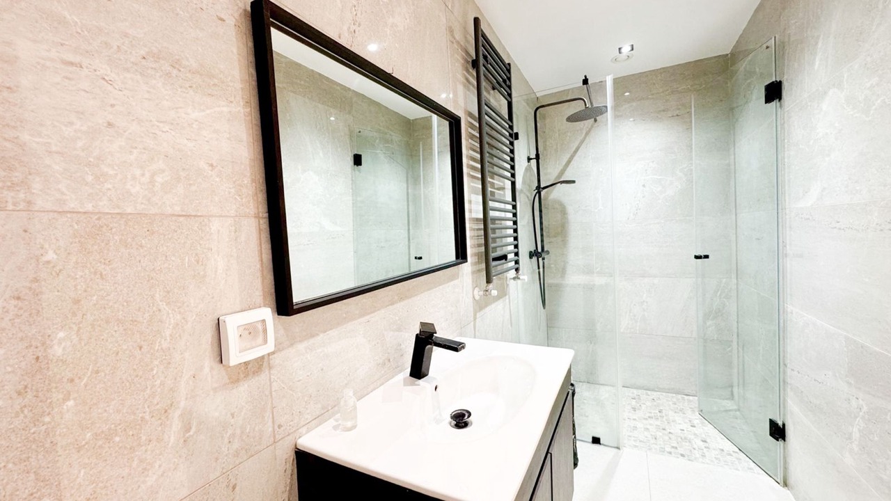 Photo of Bathroom in Les Berges du Lac