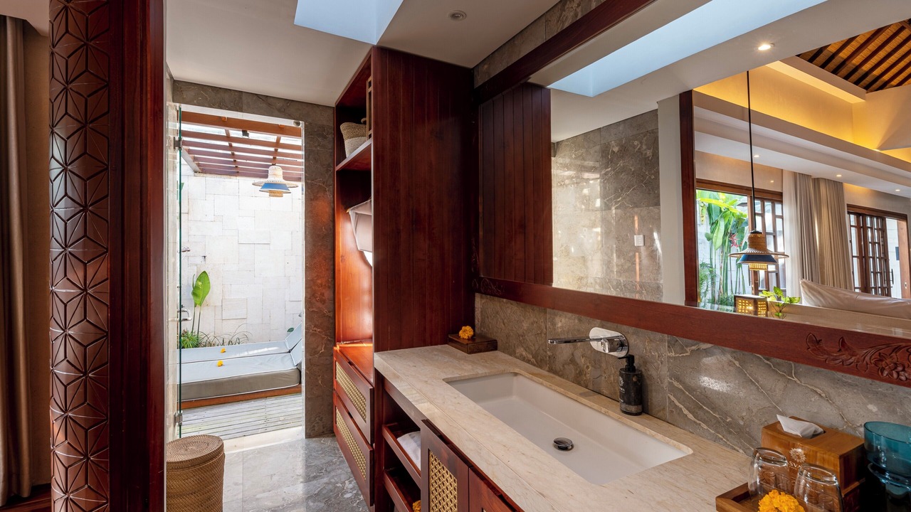 Photo of Bathroom in Sambahan