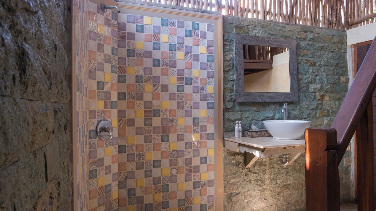 Photo of Bathroom in Mushroom Bay
