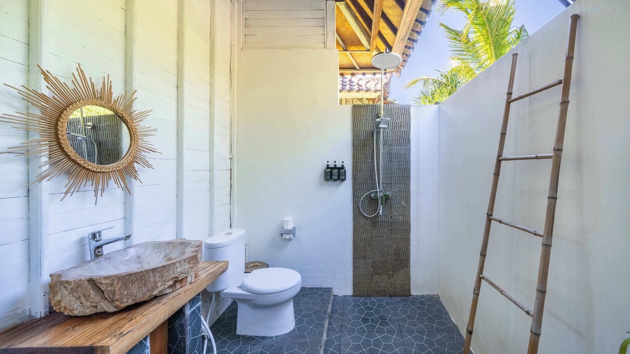 Photo of Bathroom in Ceningan Island