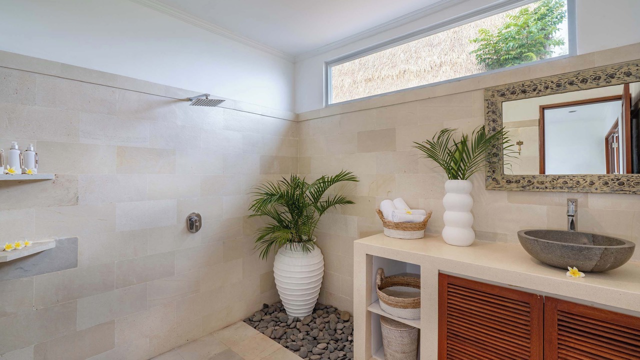 Photo of Bathroom in Jungut Batu
