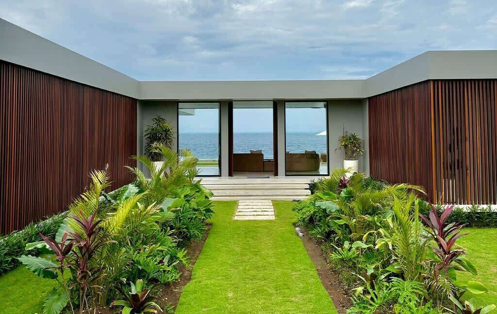 Photo of Patio Balcony in Mushroom Bay