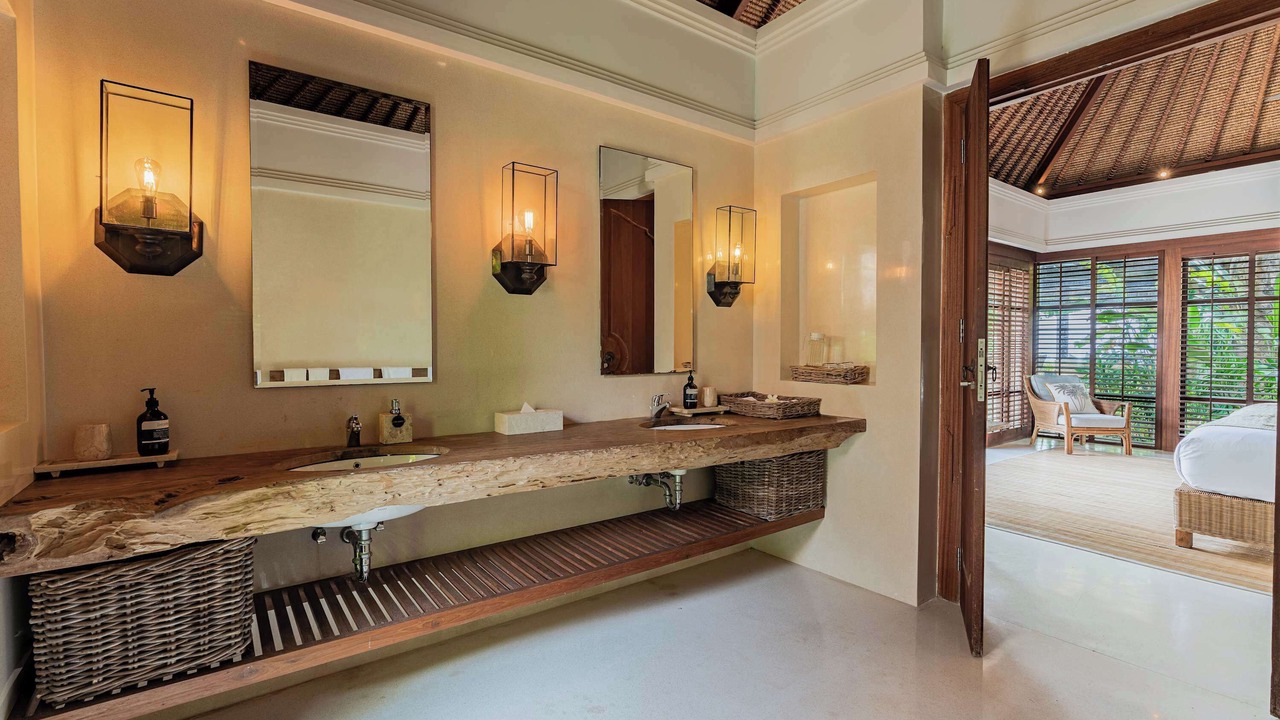 Photo of Bedroom in Mushroom Bay