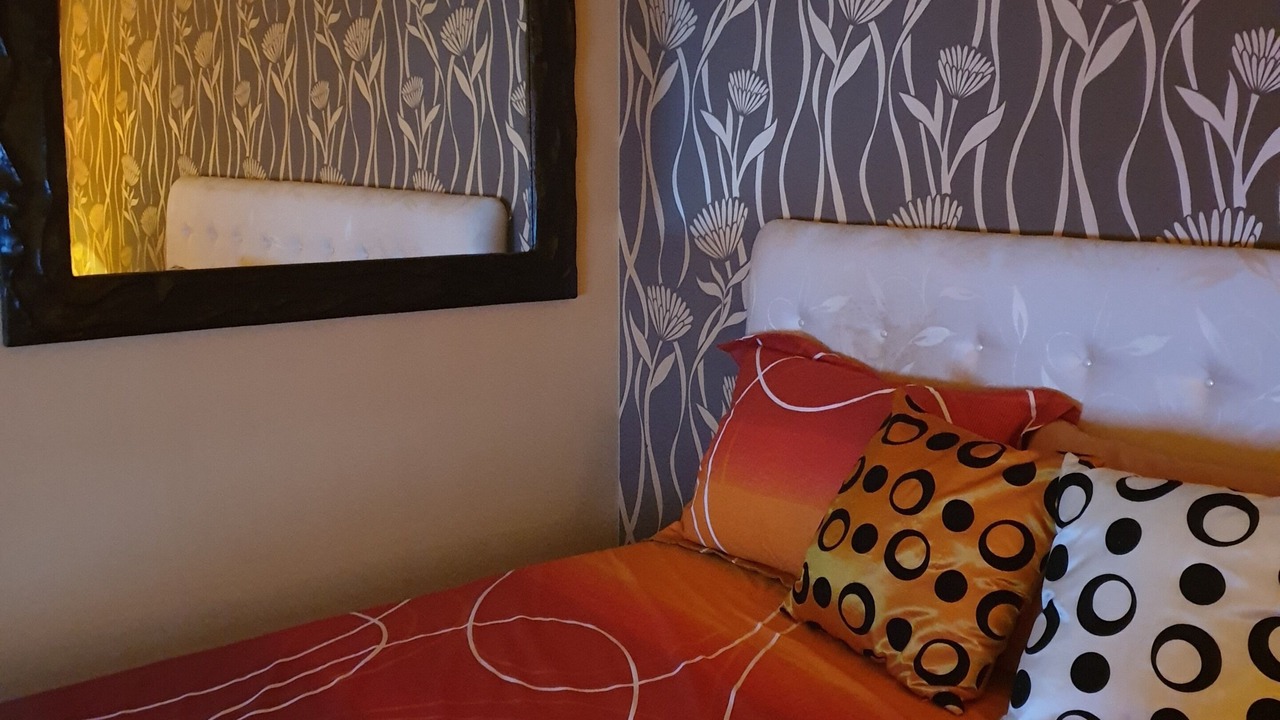 Photo of Bedroom in Suko Manunggal