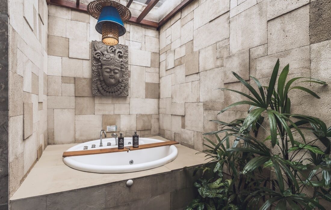 Photo of Bathroom in Sambahan
