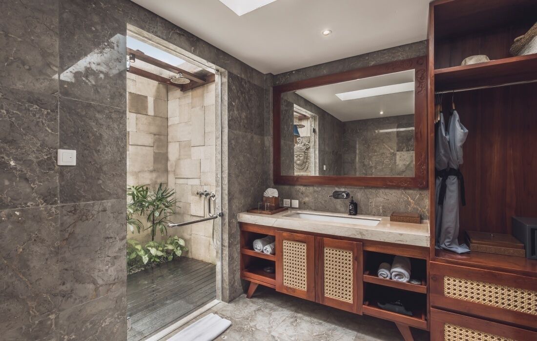 Photo of Bathroom in Sambahan