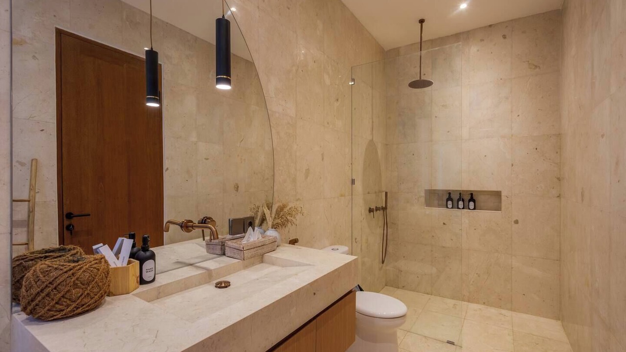 Photo of Bathroom in Cemagi