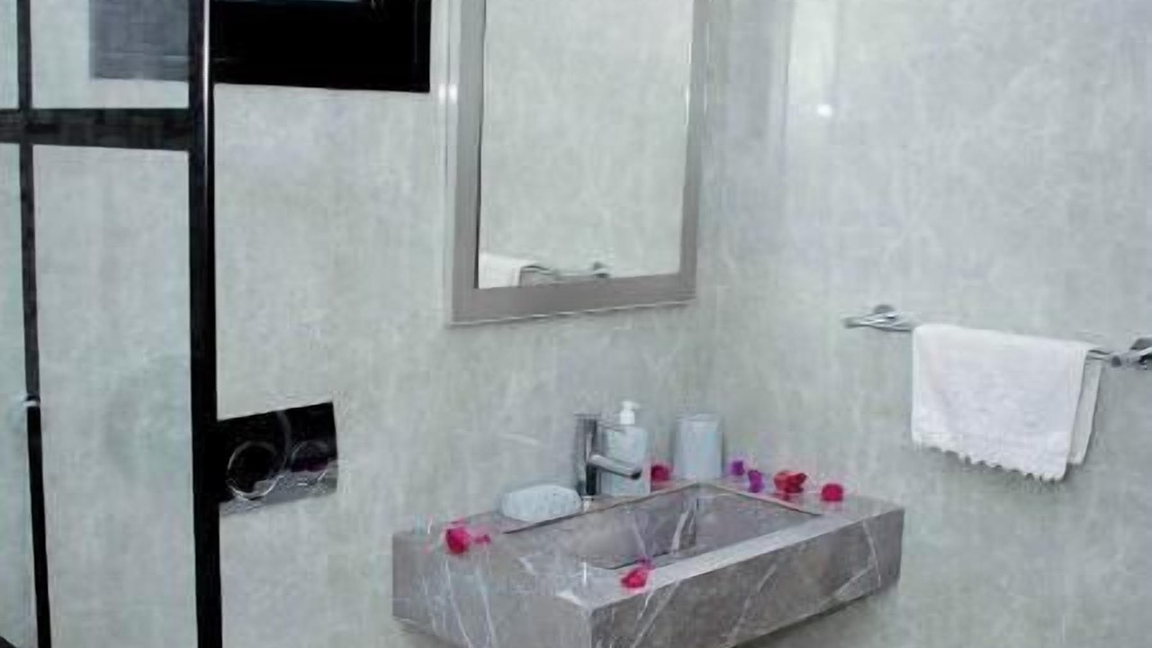 Photo of Bathroom in Aghir