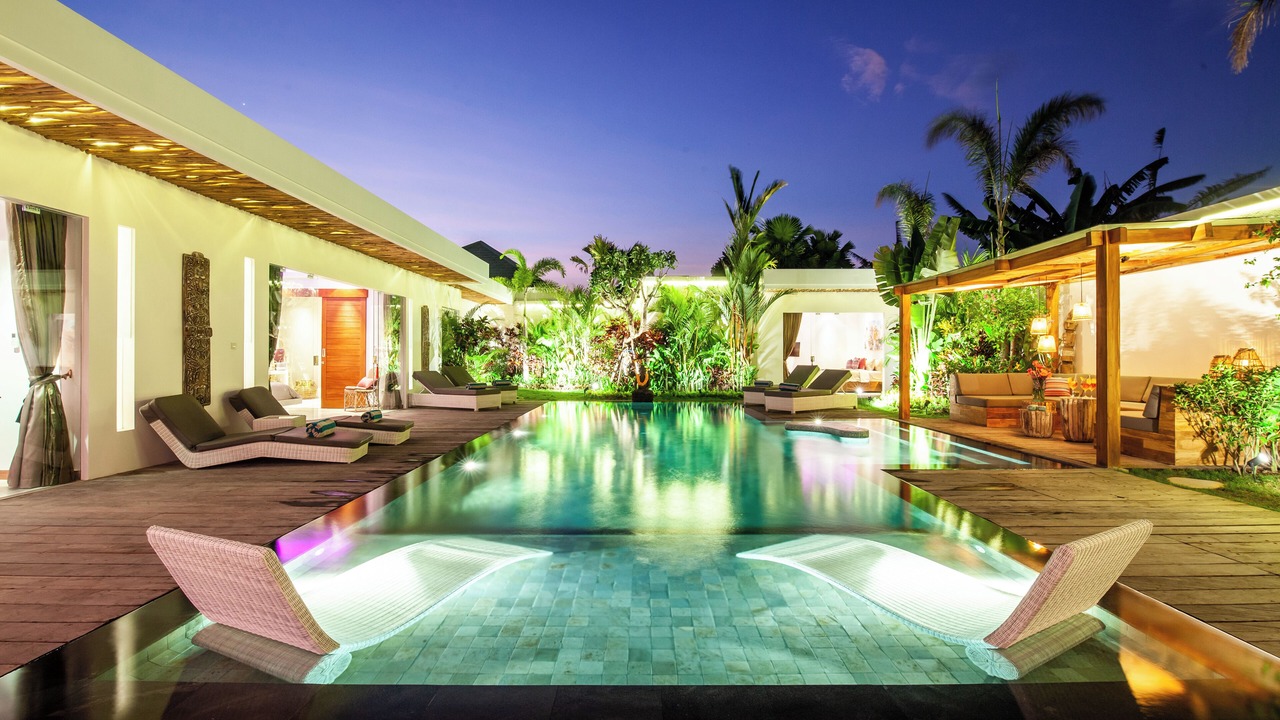 Photo of Outdoor in Sunset Road