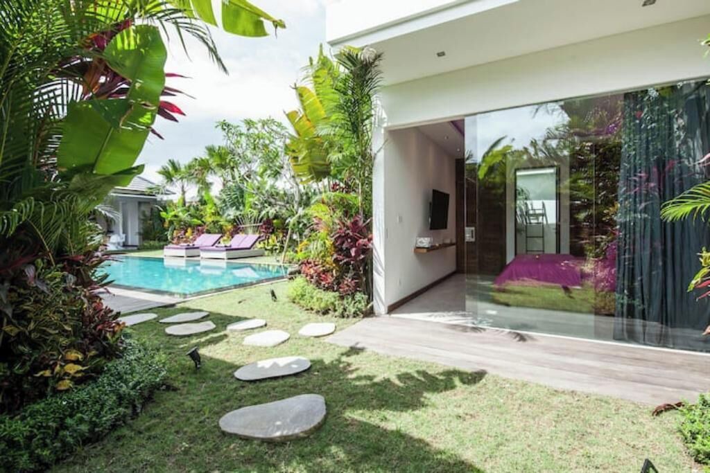 Photo of Outdoor in Sunset Road