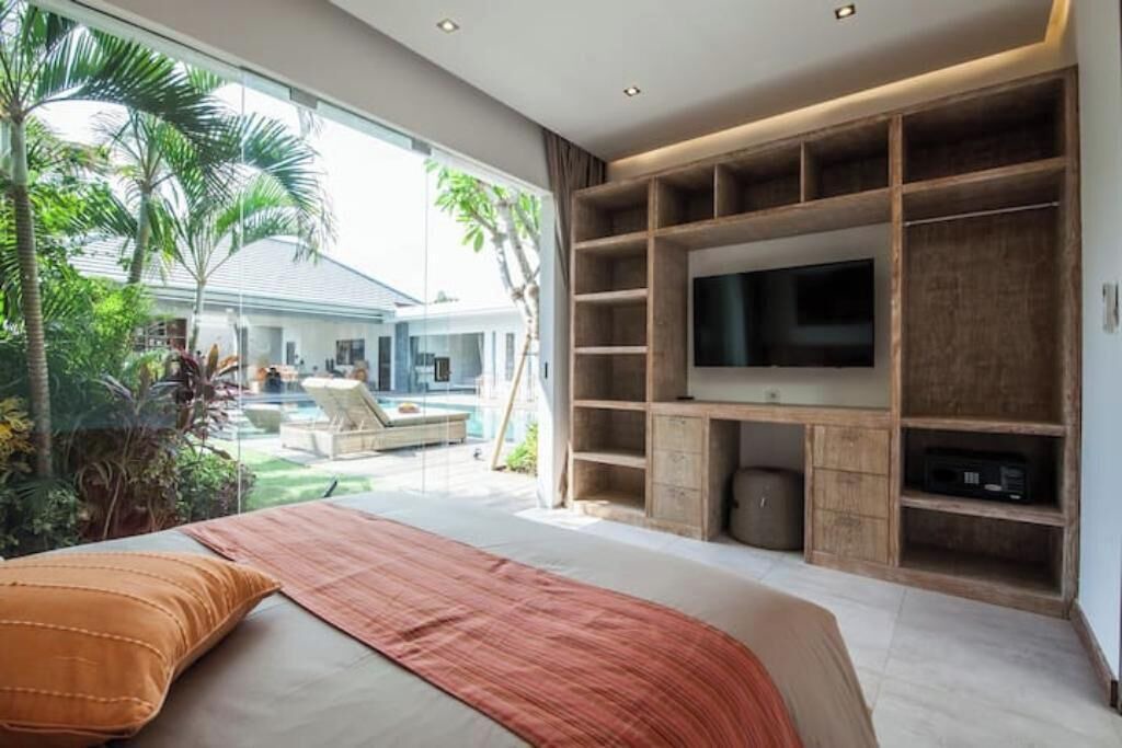 Photo of Bedroom in Sunset Road
