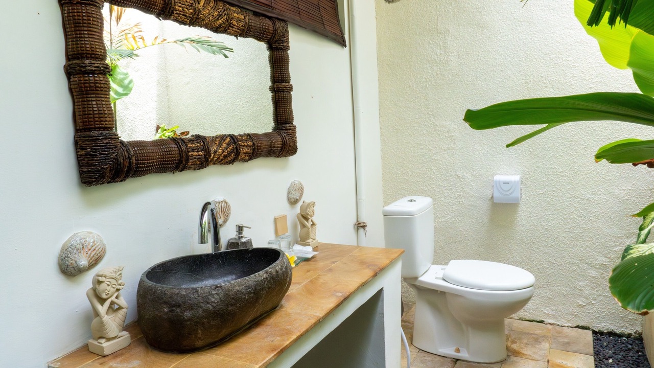 Photo of Bathroom in Dyanapura