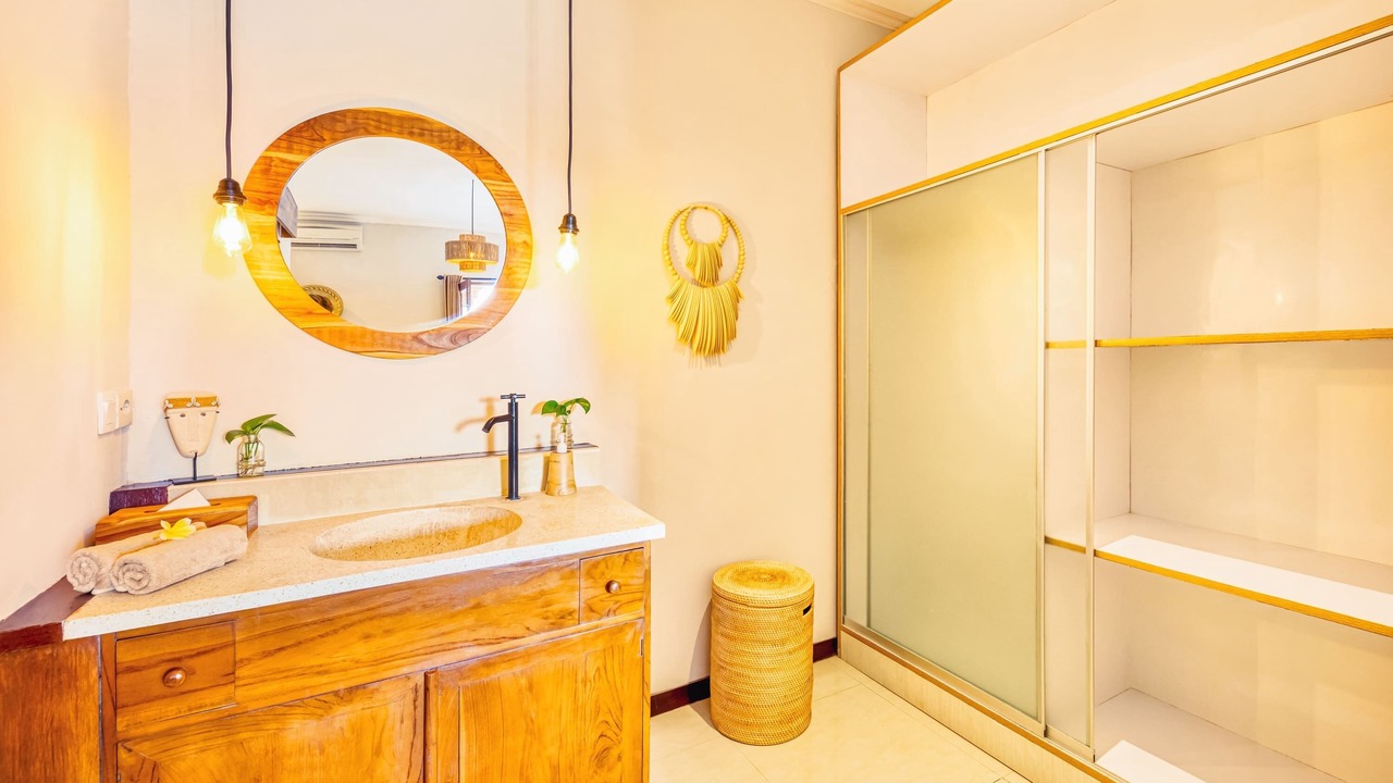 Photo of Bathroom in Tibubeneng