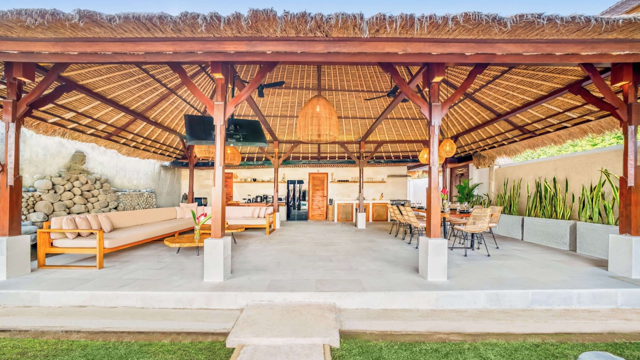 Photo of Outdoor in Petitenget