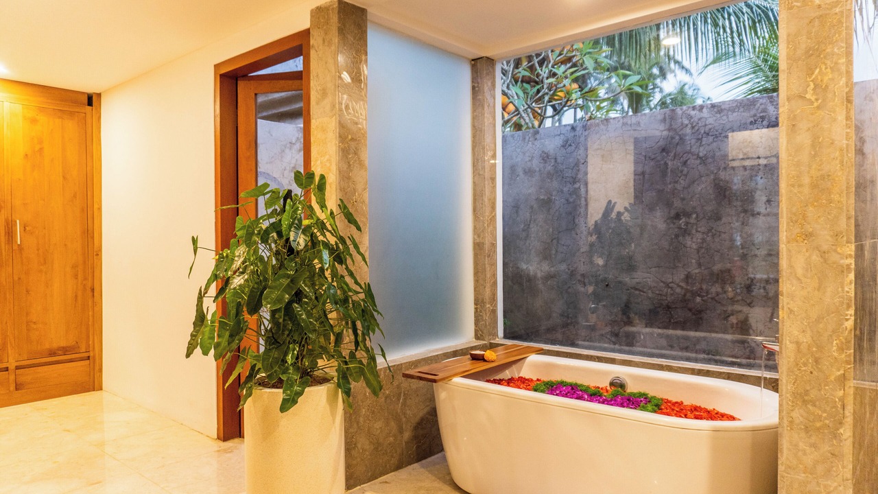 Photo of Bathroom in Lodtunduh