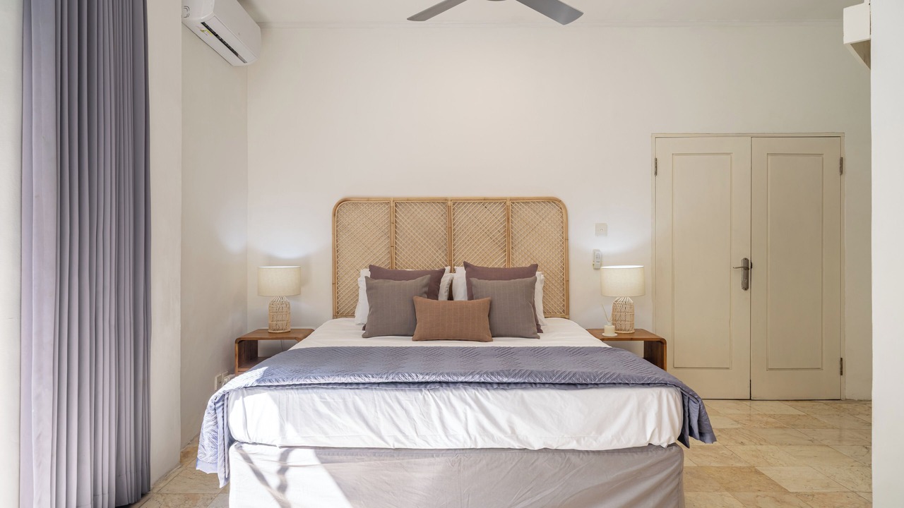 Photo of Bedroom in Petitenget