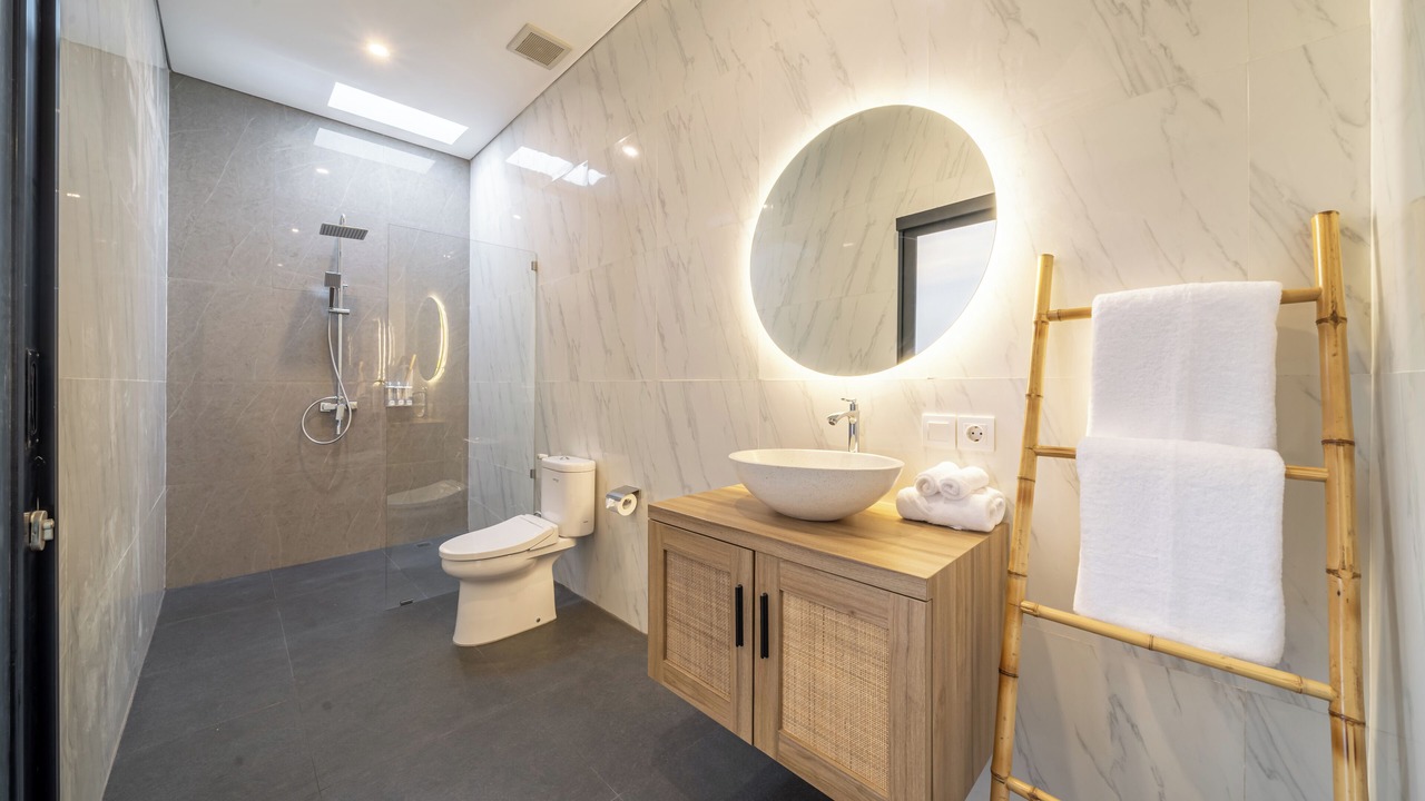 Photo of Bathroom in Tibubeneng