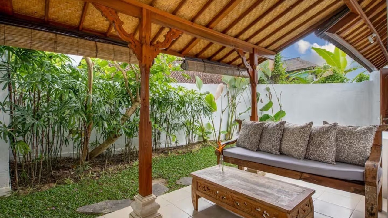 Photo of Patio Balcony in Sayan