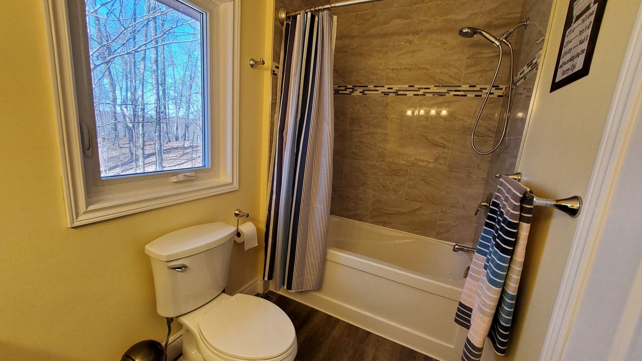 Photo of Bathroom in Lake of Bays