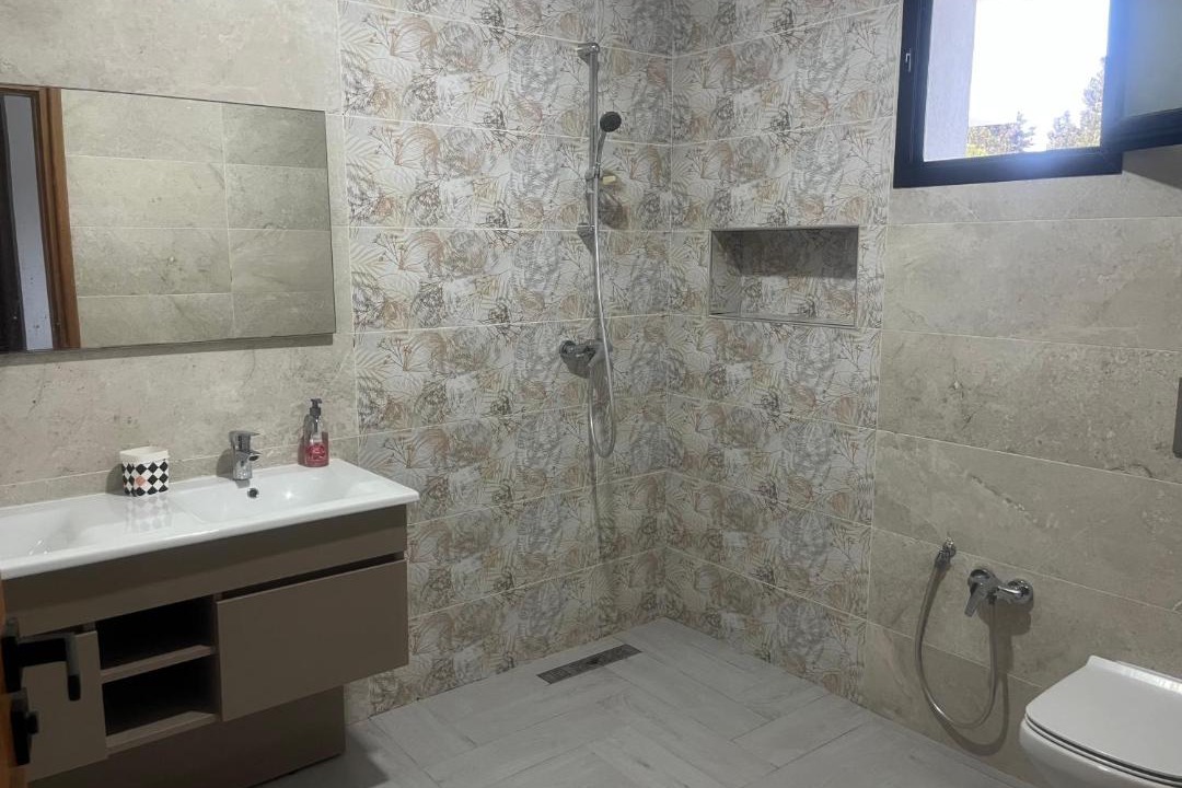 Photo of Bathroom in Jemmal