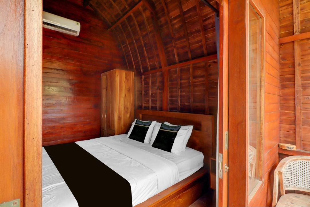 Photo of Bedroom in Banjar Semer