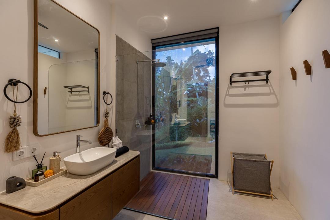 Photo of Bathroom in Singakerta