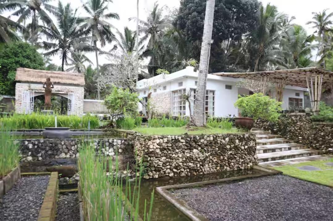 Photo of Others in Payangan