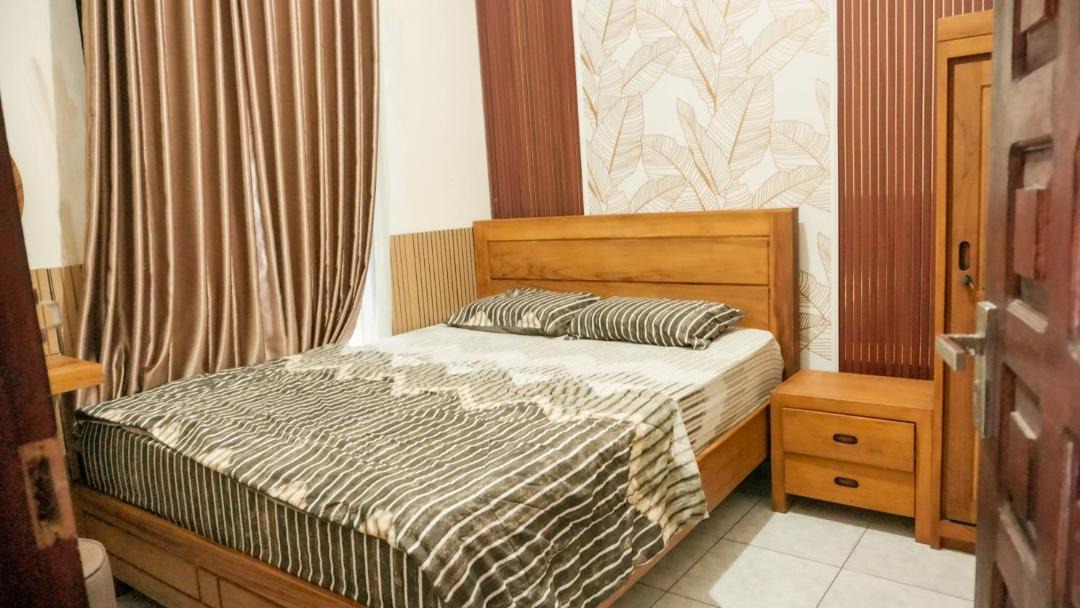 Photo of Bedroom in Ngemplak