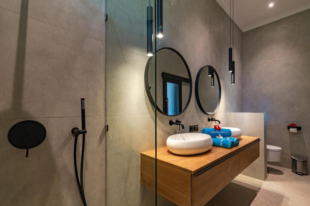 Photo of Bathroom in Banjartegehe