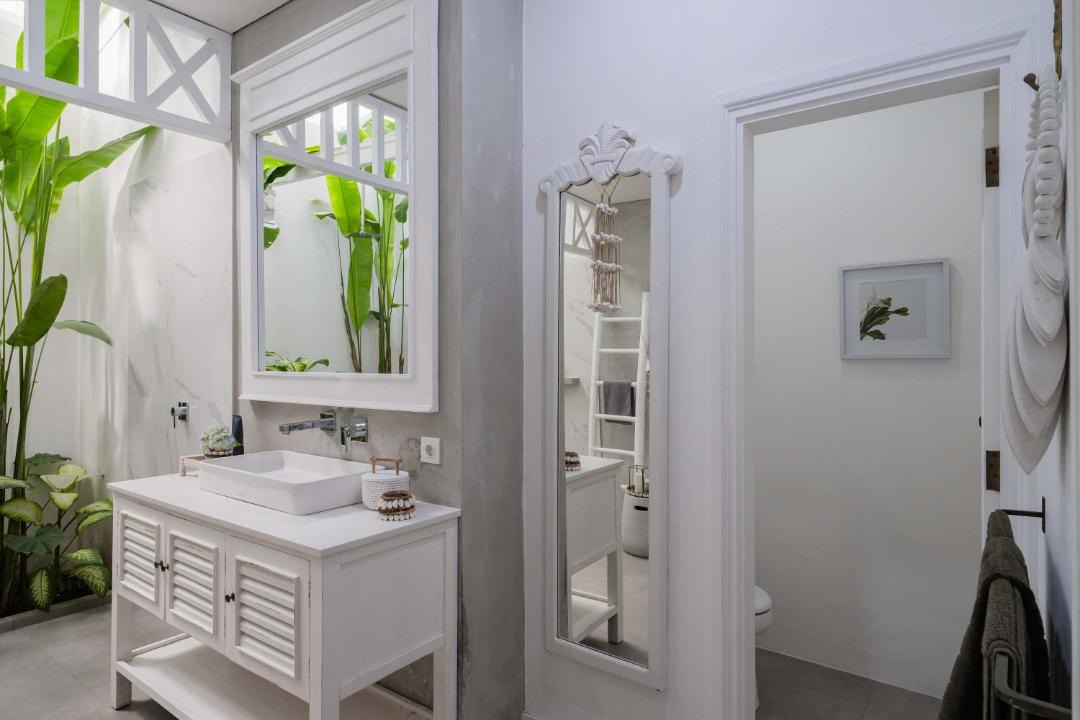 Photo of Bathroom in Dyanapura