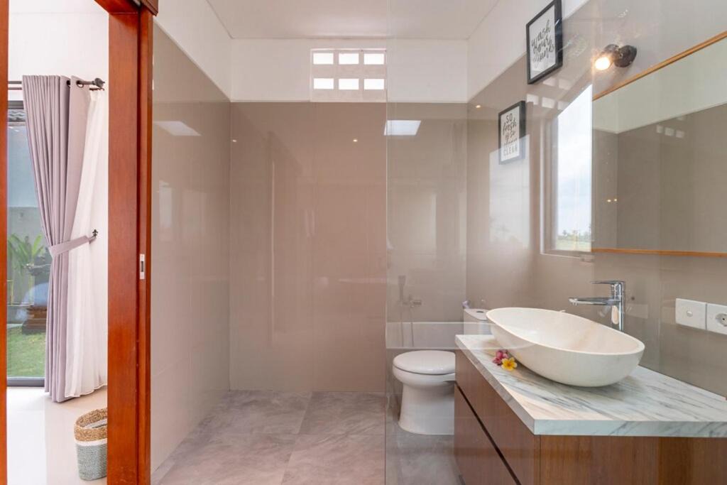 Photo of Bathroom in Cemagi