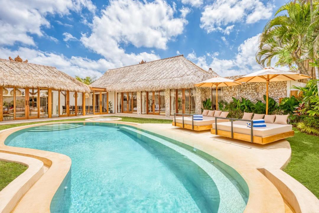 Photo of Others in Laksmana