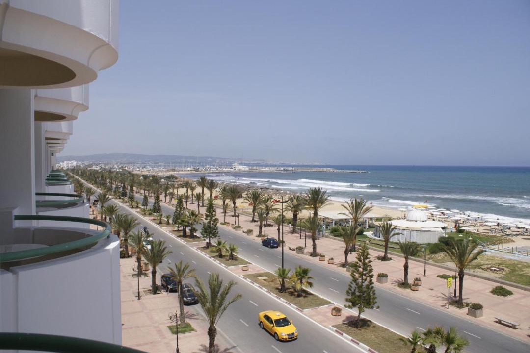 Photo of Others in Yasmine