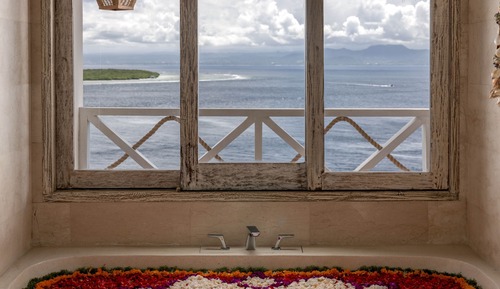 Suite Ocean View with Daily Afternoon Tea