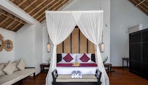 Royal Pool Villa Ocean View with Daily Afternoon Tea