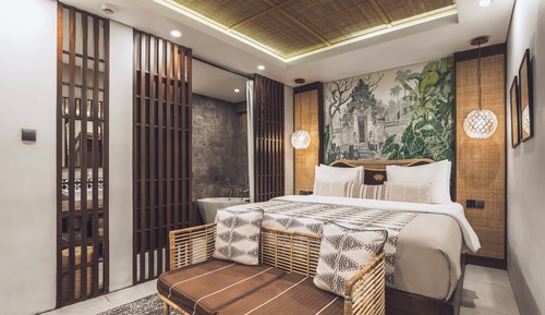 Ubud Suite with Bathtub