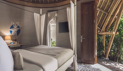 Ubud Cottage with Bathtub